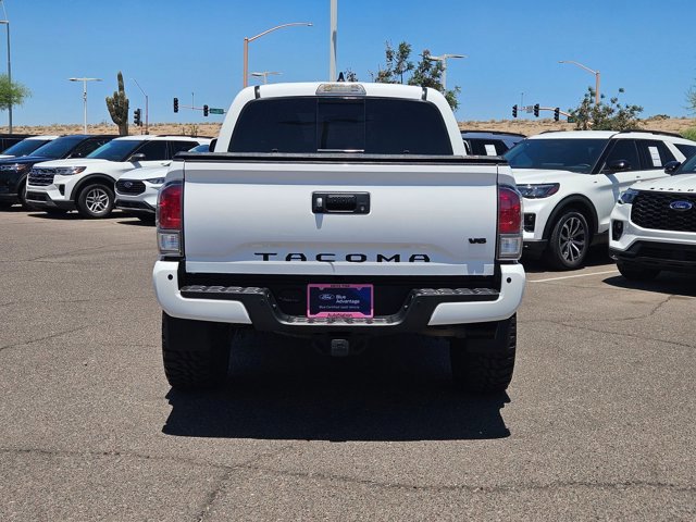 Used 2023 Toyota Tacoma TRD Off-Road w/ Advanced Technology Package AWD/4WD image 7