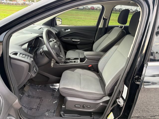 Certified 2018 Ford Escape SE w/ SE Sync 3 Package FWD image 11