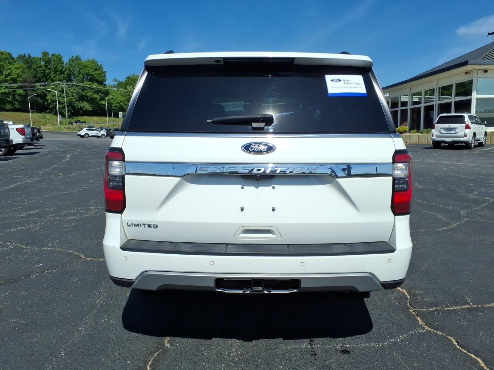 Certified 2021 Ford Expedition Limited AWD/4WD image 6