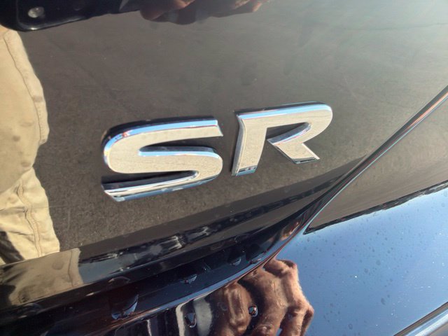 Used 2023 Nissan Kicks SR FWD image 9