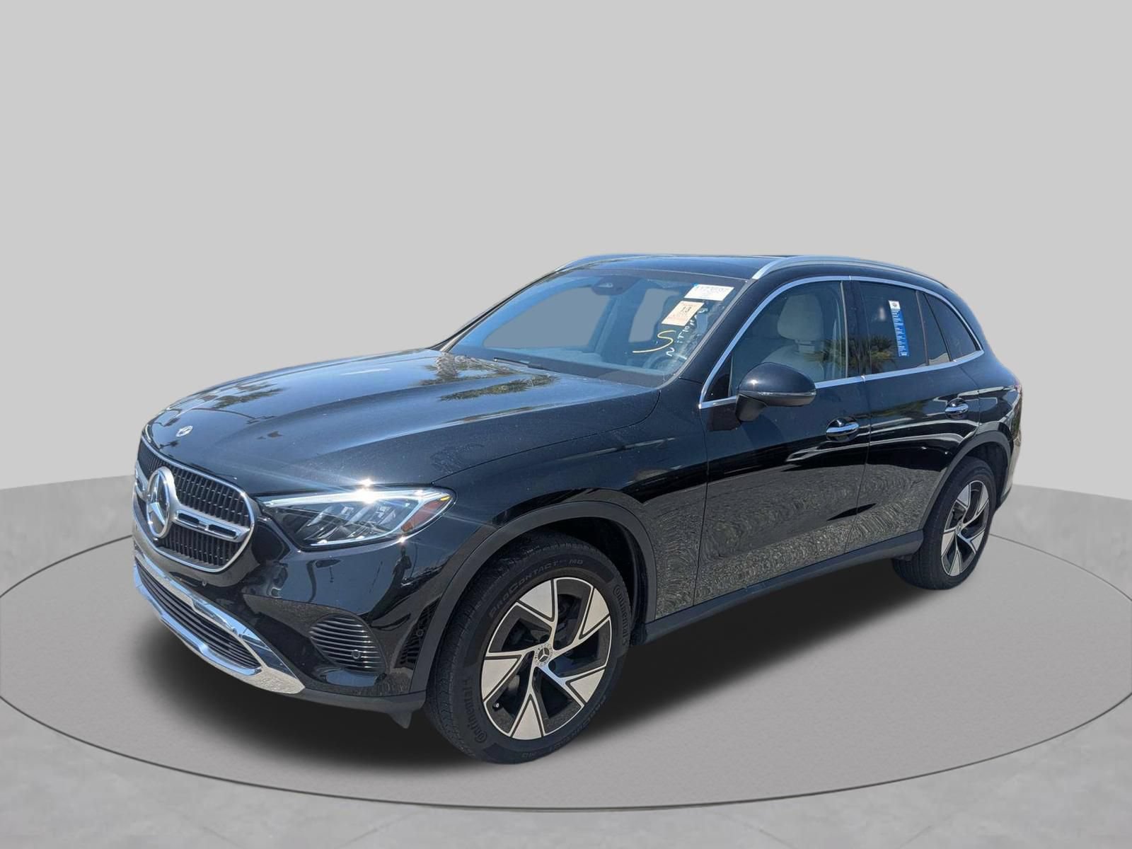 Used 2024 Mercedes-Benz GLC 300 4MATIC image 8