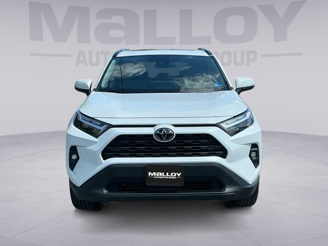 Used 2025 Toyota RAV4 XLE Premium w/ Weather Package AWD/4WD image 8