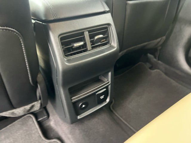 Certified 2023 Ford Edge SEL w/ Convenience Package AWD/4WD image 28