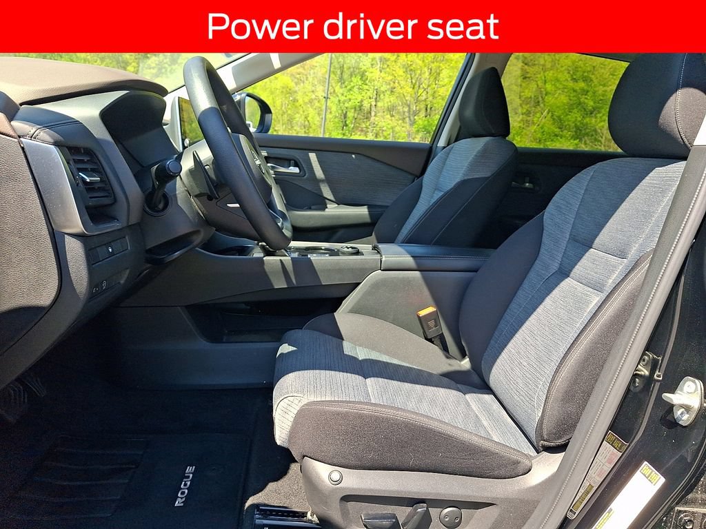 Used 2023 Nissan Rogue SV AWD/4WD image 13