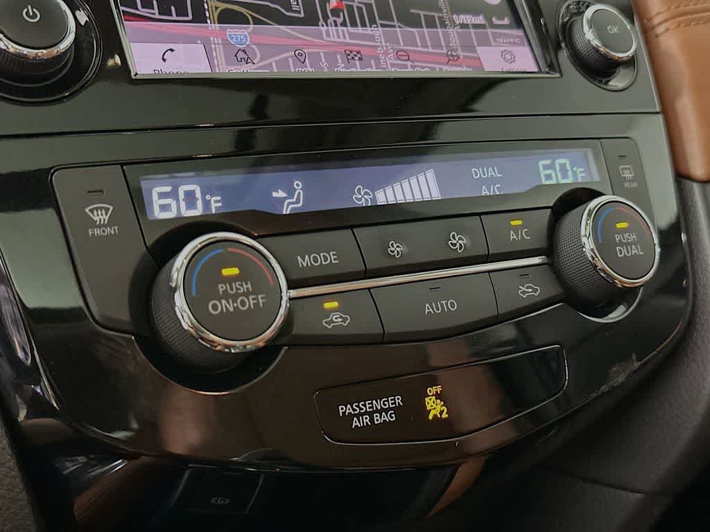 Used 2018 Nissan Rogue SL w/ Premium Package FWD image 18
