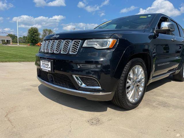 Used 2017 Jeep Grand Cherokee Summit AWD/4WD image 16