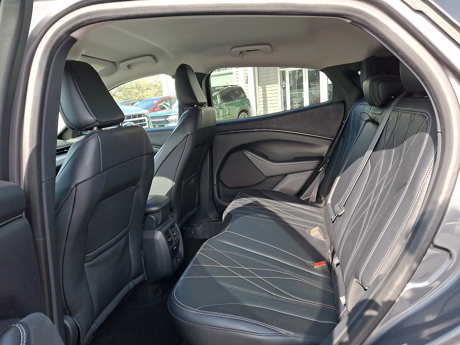 Certified 2021 Ford Mustang Mach-E Select w/ Comfort/Technology Package image 11