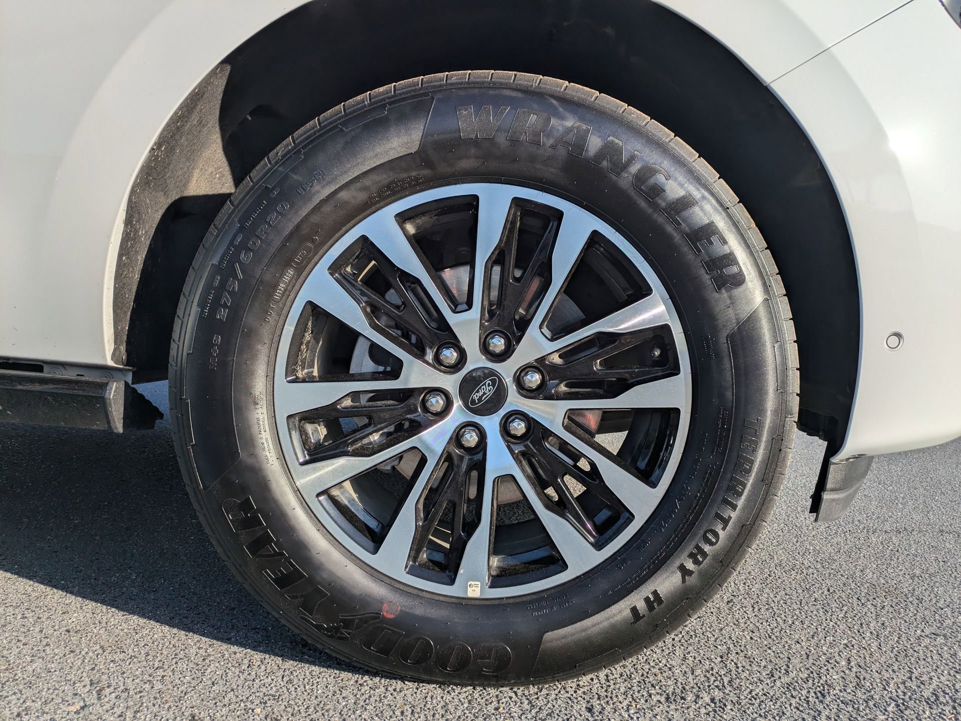 Certified 2025 Ford Expedition Max Platinum image 84