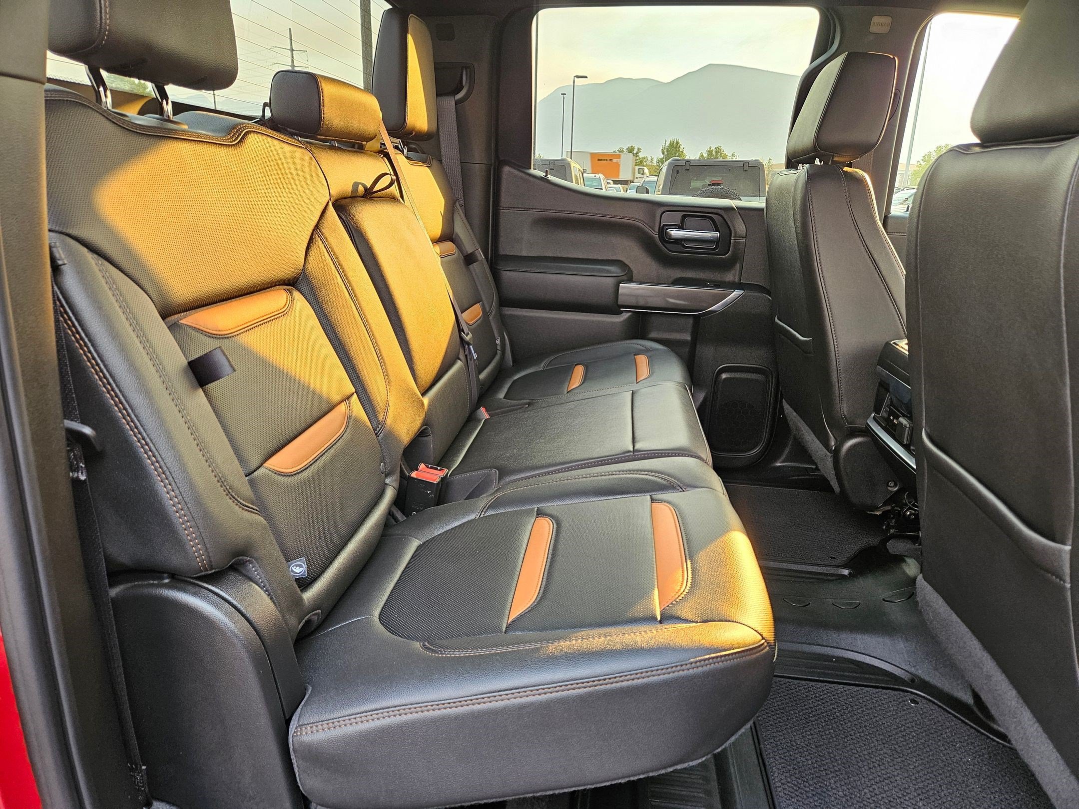 Used 2021 GMC Sierra 1500 AT4 AWD/4WD image 32