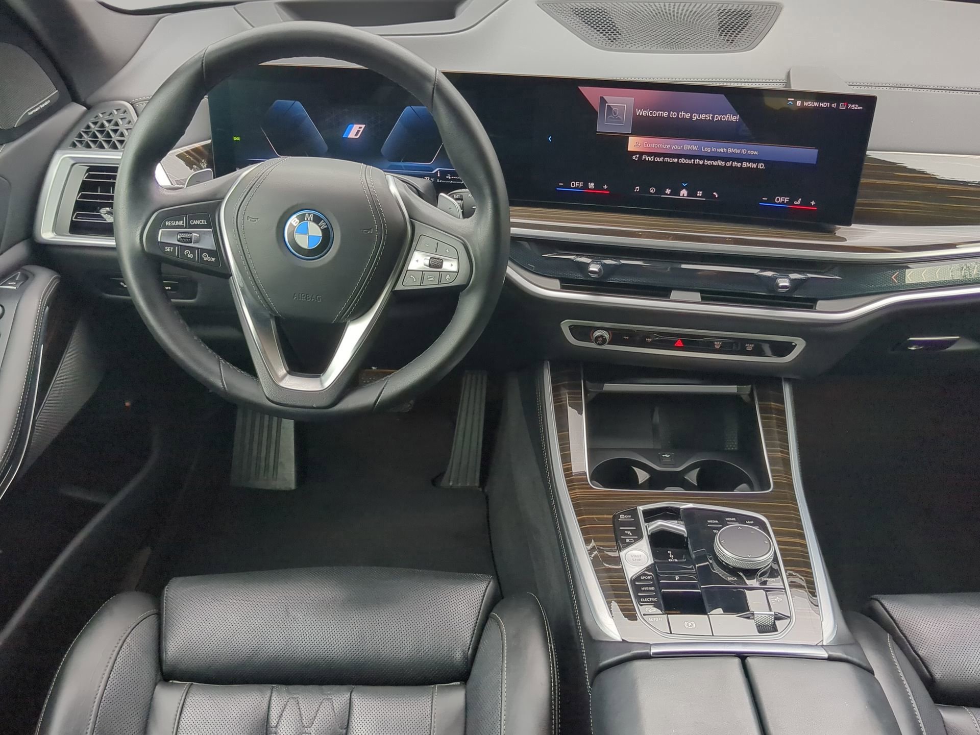 Used 2025 BMW X5 xDrive50e AWD/4WD image 51