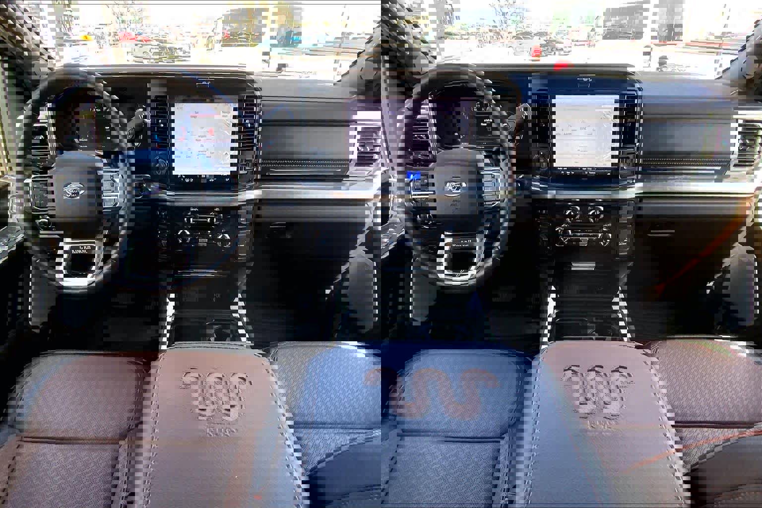 Certified 2025 Ford F450 King Ranch w/ FX4 Off-Road Package image 16