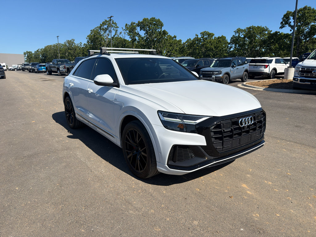 Used 2022 Audi Q8 Premium Plus AWD/4WD image 4