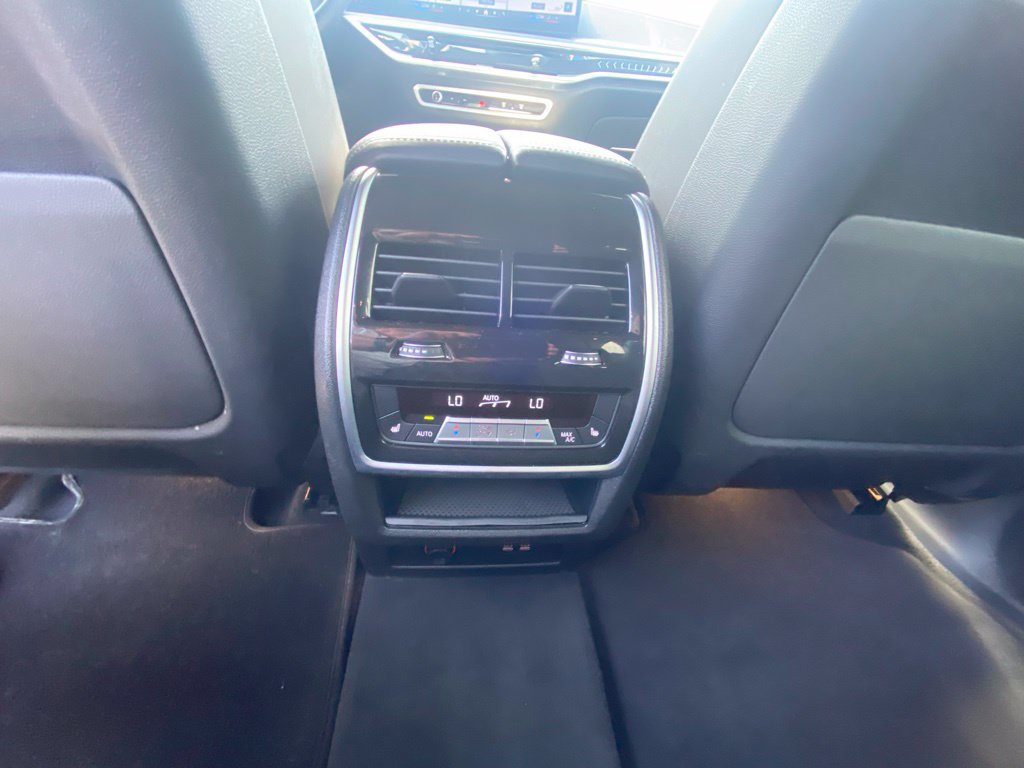 Used 2024 BMW X5 xDrive40i AWD/4WD image 26