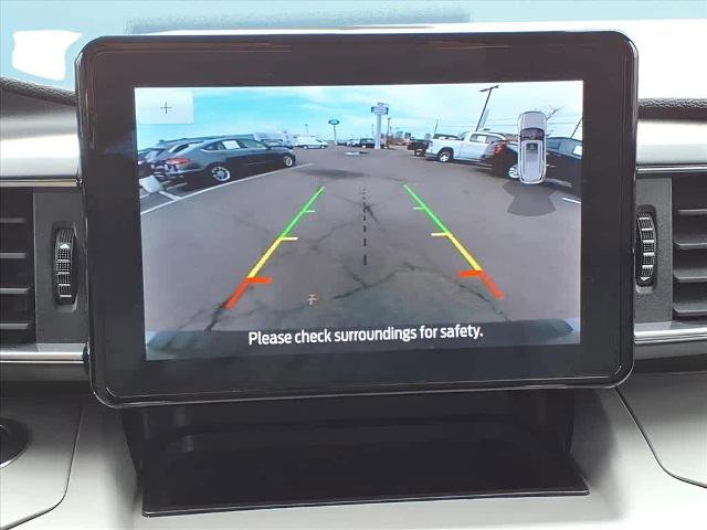 Certified 2023 Ford Explorer XLT w/ Equipment Group 202A image 28