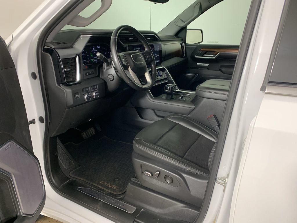 Used 2023 GMC Sierra 1500 Denali w/ Denali Reserve Package AWD/4WD image 31