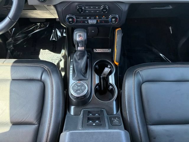 Certified 2023 Ford Bronco Badlands w/ Sasquatch Package AWD/4WD image 12