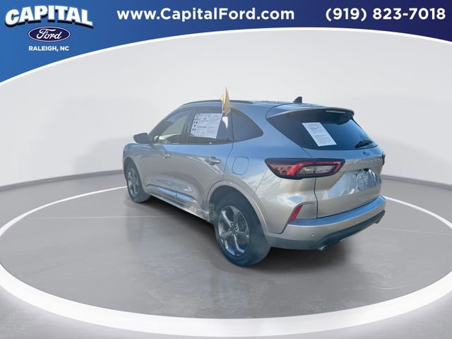 Certified 2023 Ford Escape ST-Line w/ Tech Pack #1 image 4