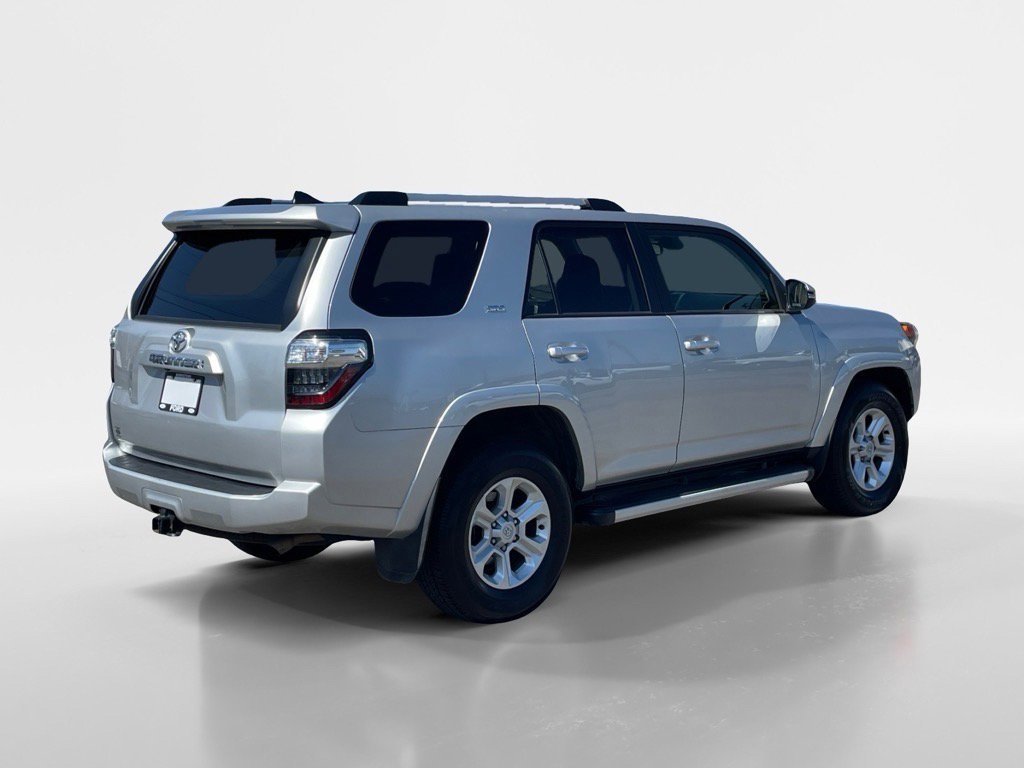 Used 2023 Toyota 4Runner SR5 Premium image 4
