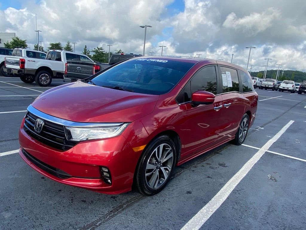 Used 2024 Honda Odyssey Touring image 3