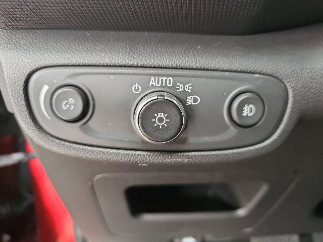 Used 2023 Chevrolet TrailBlazer RS FWD image 23