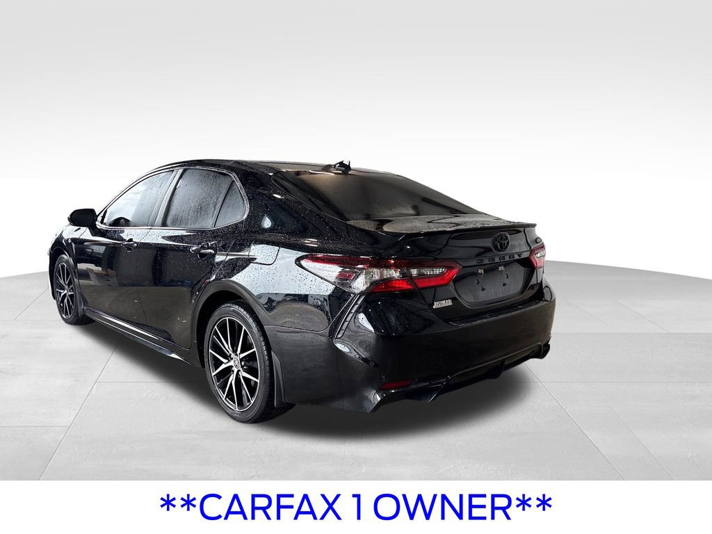 Used 2023 Toyota Camry SE FWD image 4