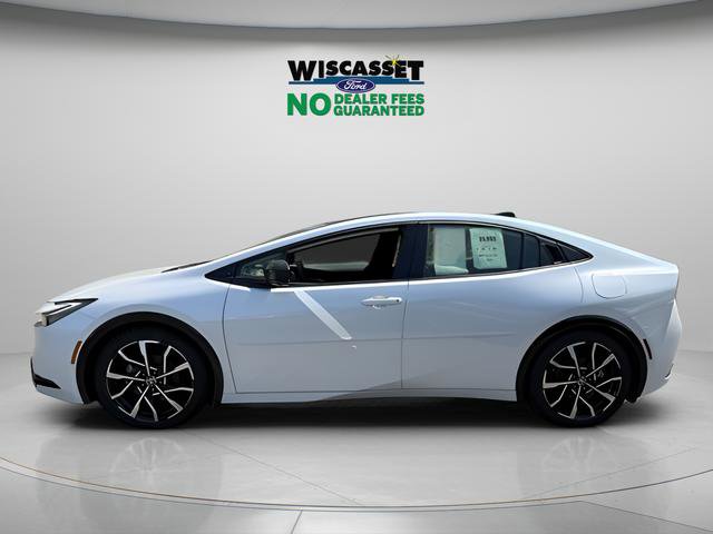 Used 2024 Toyota Prius Prime Premium w/ Advanced Technology Package FWD image 2