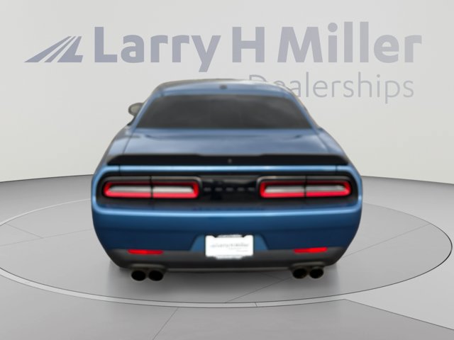 Used 2023 Dodge Challenger SXT w/ Blacktop Package RWD image 4