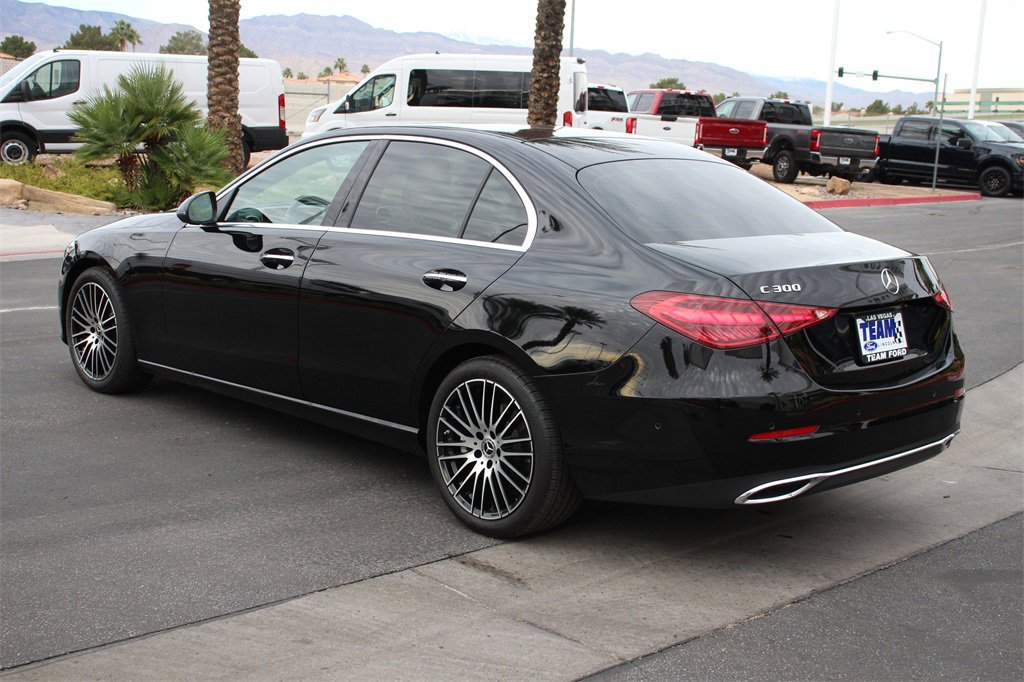 Used 2024 Mercedes-Benz C 300 Sedan image 5