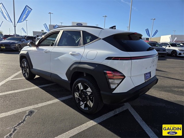 Used 2024 Hyundai Kona SEL image 5