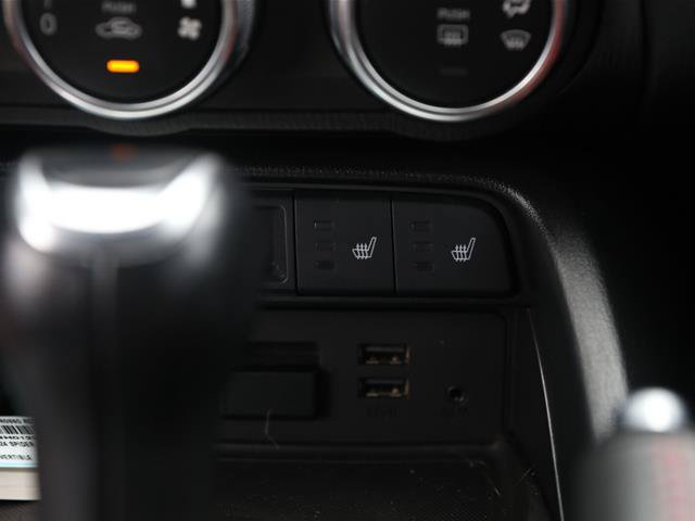 Used 2017 FIAT 124 Spider Abarth RWD image 29