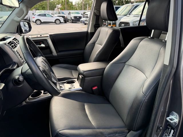 Used 2021 Toyota 4Runner SR5 Premium w/ Moonroof Package RWD image 5