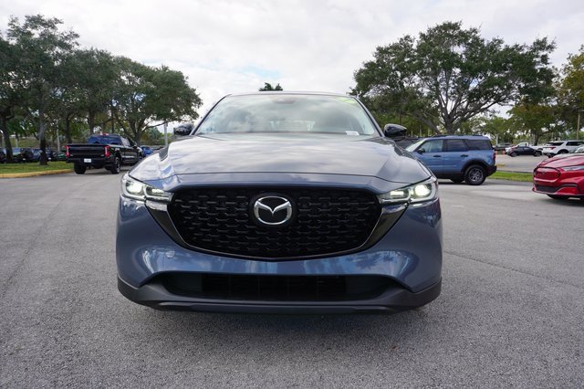 Used 2023 MAZDA CX-5 Carbon Edition image 9