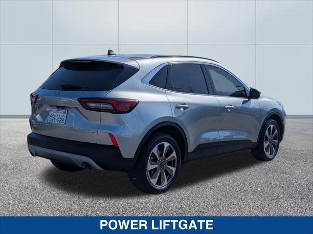 Certified 2023 Ford Escape Platinum AWD/4WD image 5