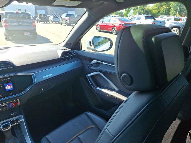 Used 2025 Audi Q3 2.0T Premium AWD/4WD image 11