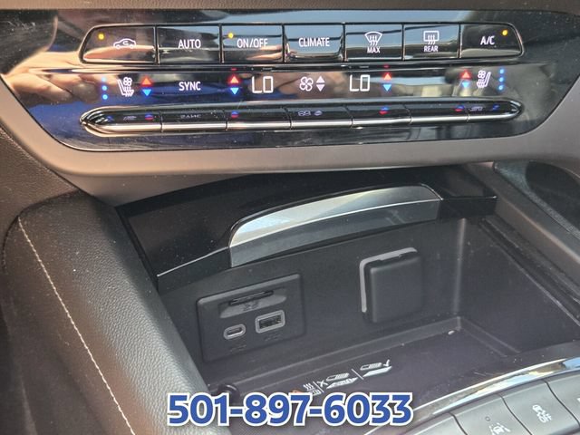 Used 2022 Buick Envision Avenir w/ Technology Package II FWD image 22