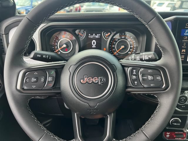Used 2026 Jeep Wrangler Sport AWD/4WD image 15