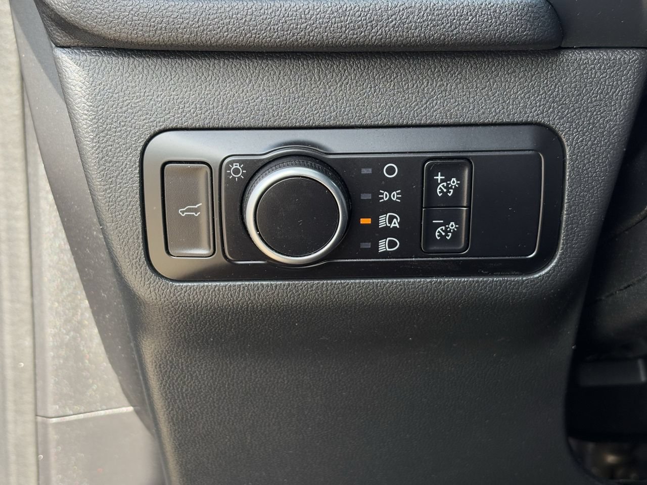 Certified 2023 Ford Escape ST-Line AWD/4WD image 23