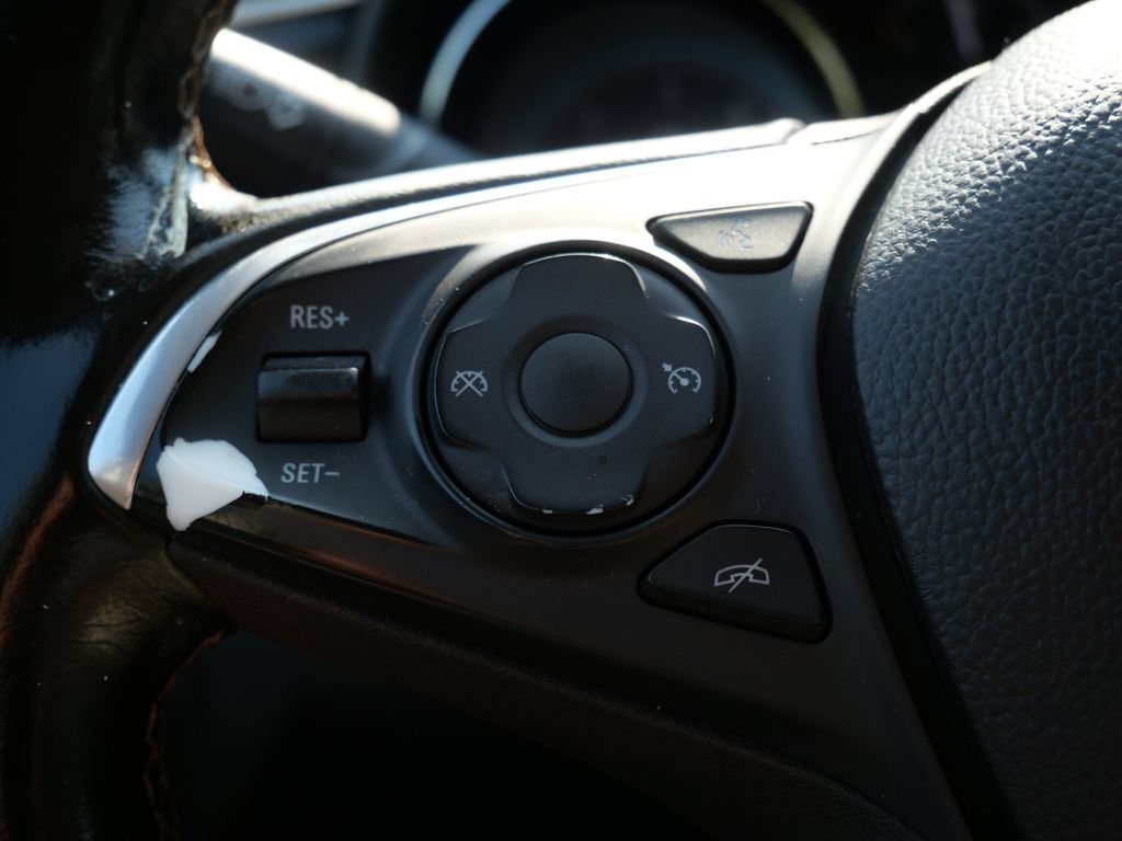 Used 2018 Buick Envision Preferred FWD image 17
