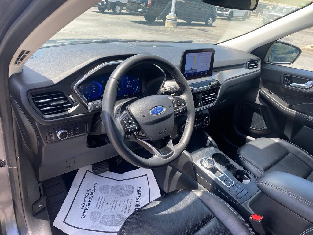 Certified 2021 Ford Escape Titanium FWD image 12