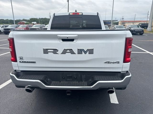Used 2025 RAM 1500 Laramie AWD/4WD image 6