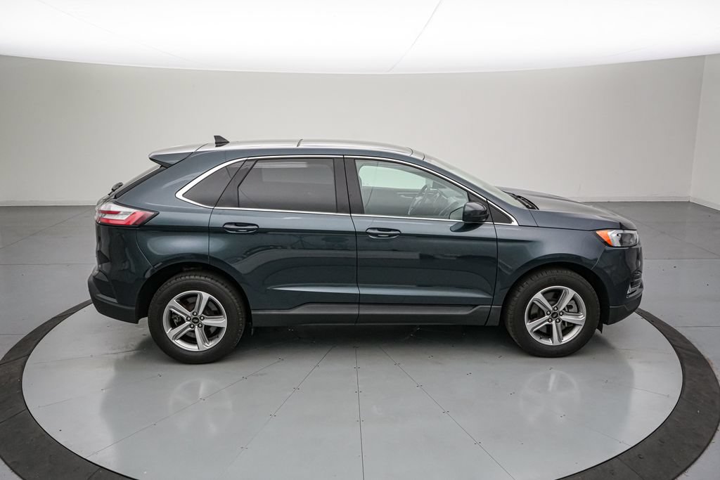 Certified 2023 Ford Edge SEL w/ Convenience Package AWD/4WD image 3
