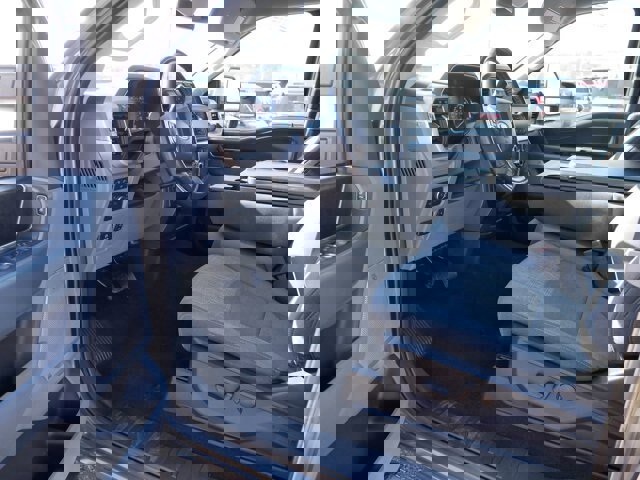 Certified 2022 Ford F150 XLT w/ Equipment Group 302A High image 11