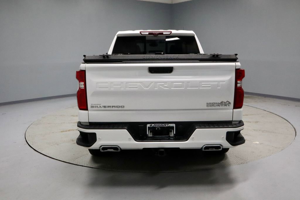 Used 2023 Chevrolet Silverado 1500 High Country w/ High Country Premium Package AWD/4WD image 9