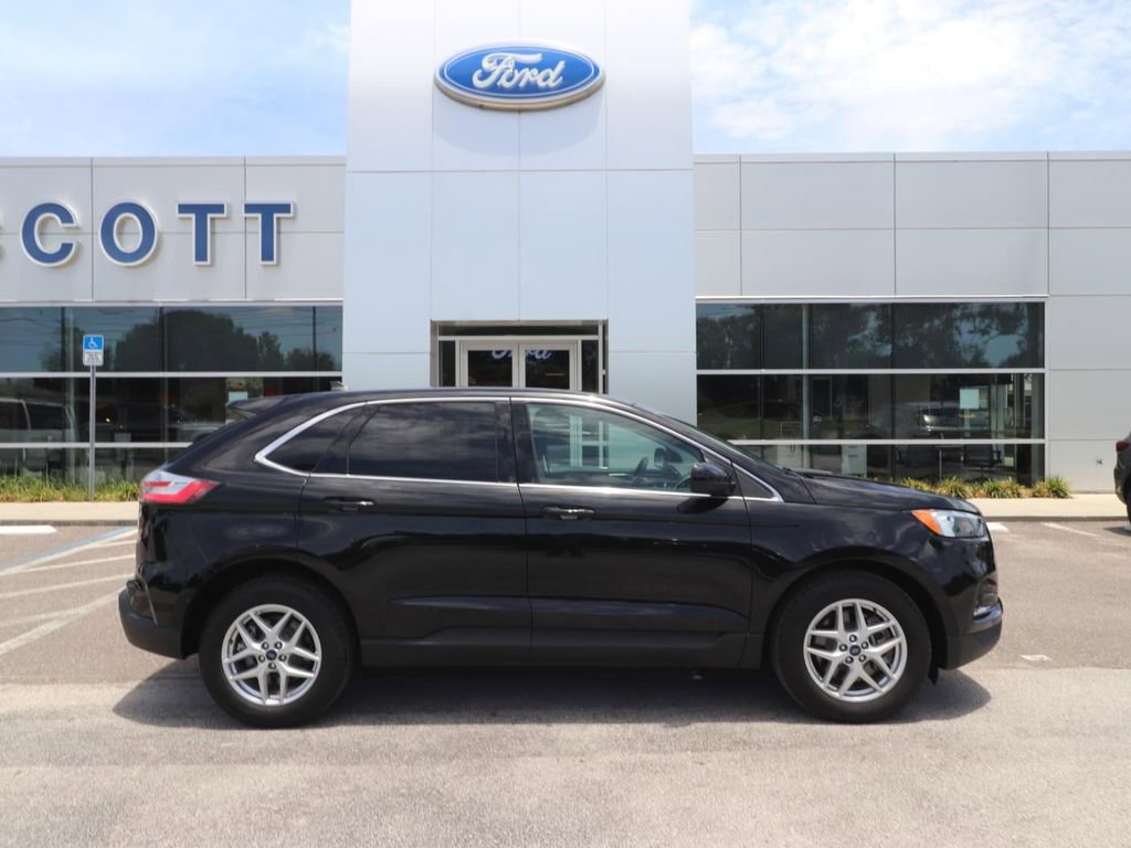 Certified 2022 Ford Edge SEL AWD/4WD image 15
