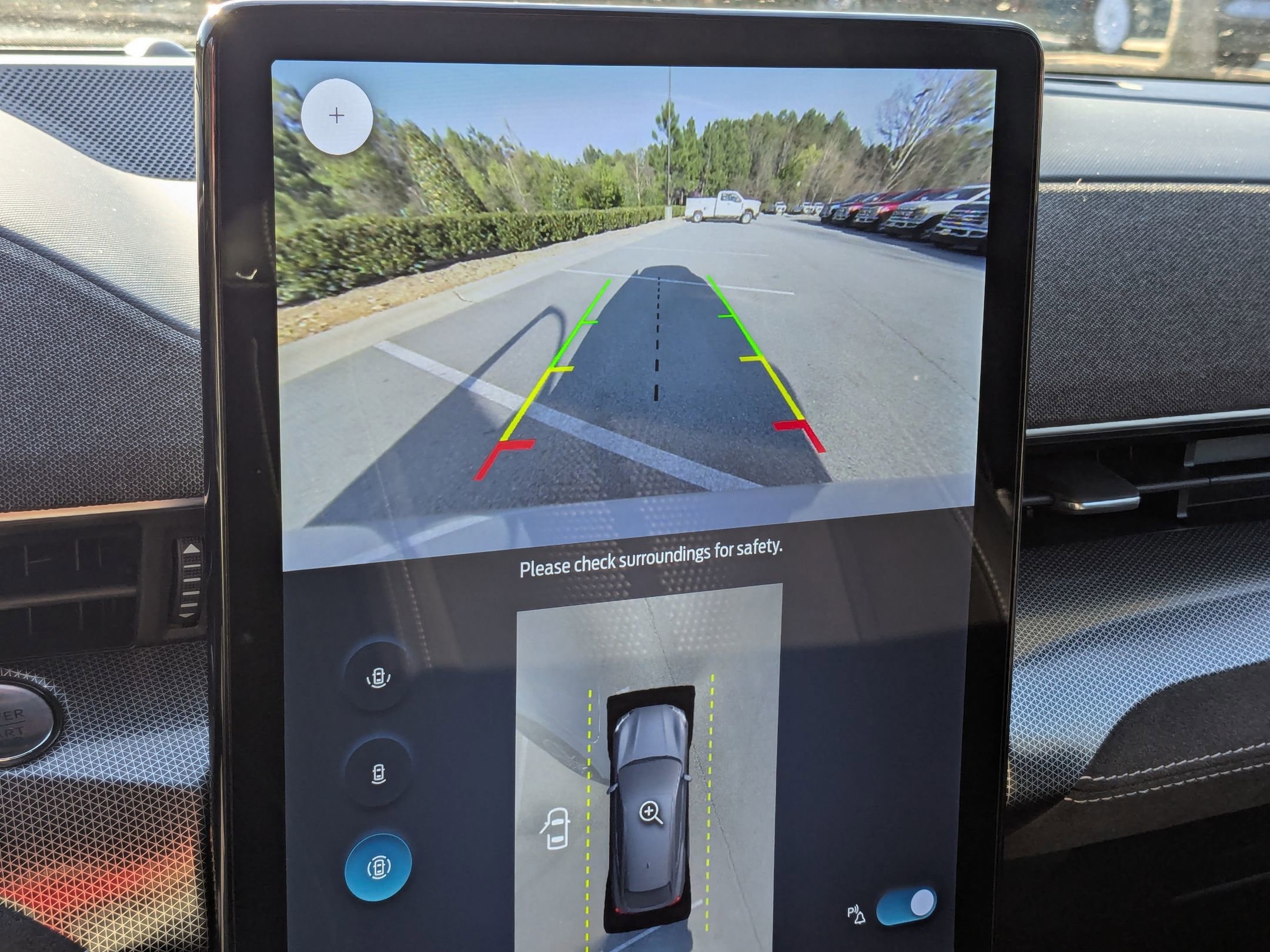 Certified 2025 Ford Mustang Mach-E GT image 24