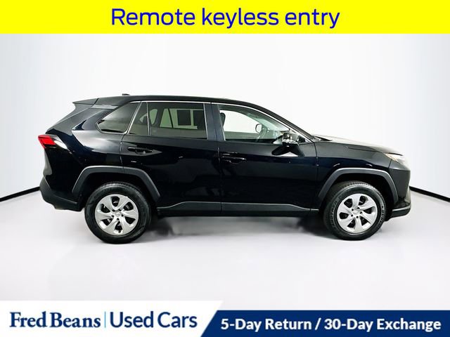 Used 2023 Toyota RAV4 LE image 9