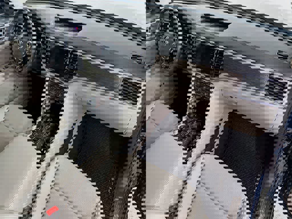 Used 2019 Volkswagen Atlas SEL R-Line image 34