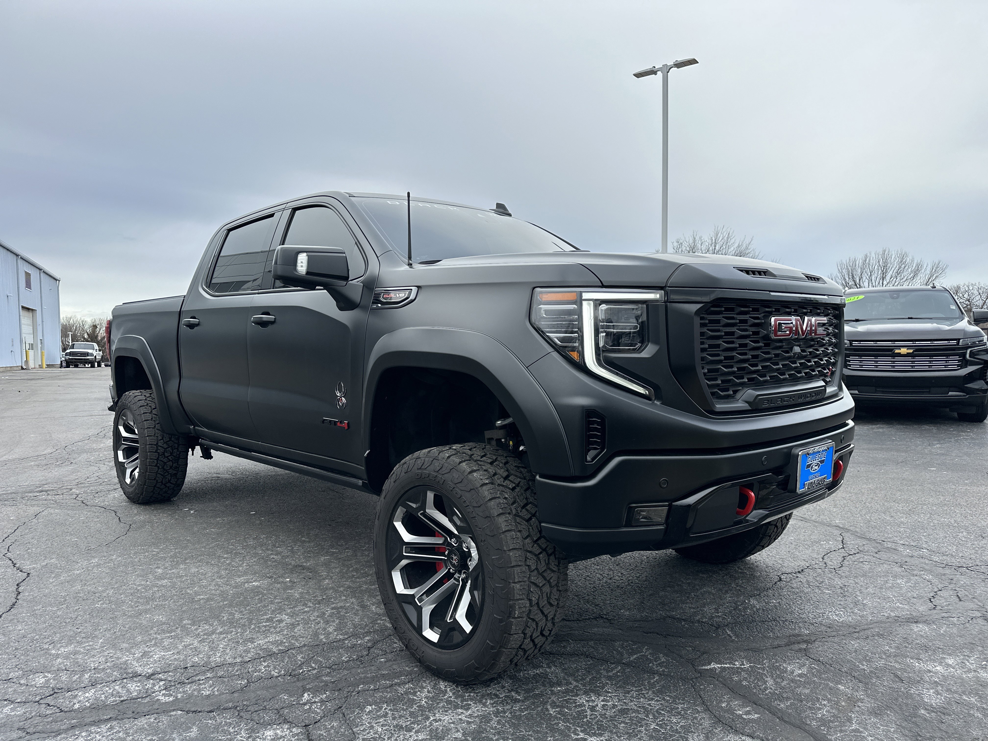 Used 2023 GMC Sierra 1500 AT4 w/ AT4 Premium Package image 1