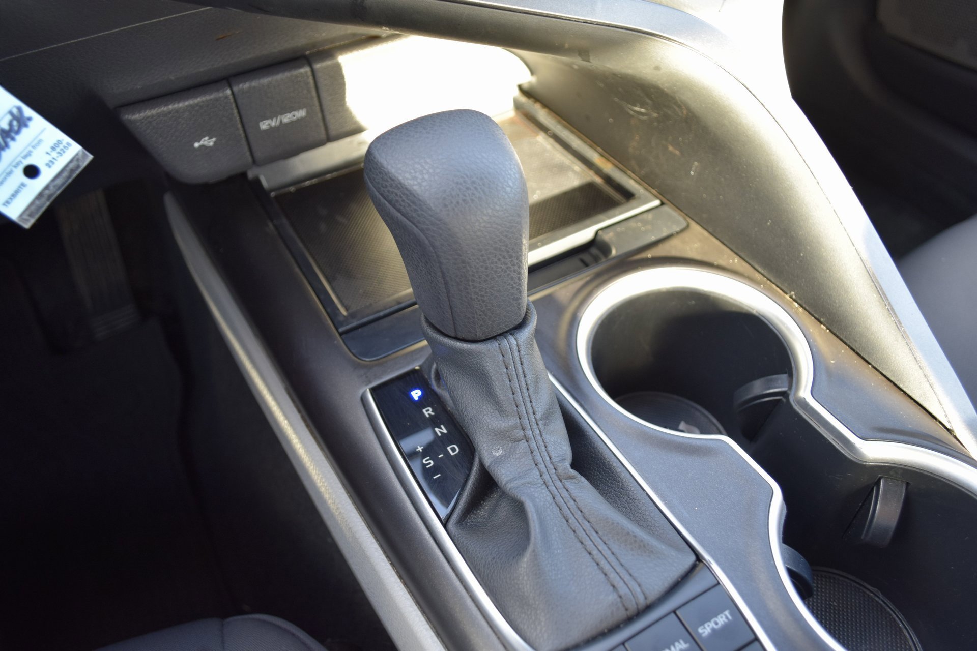 Used 2023 Toyota Camry LE image 15