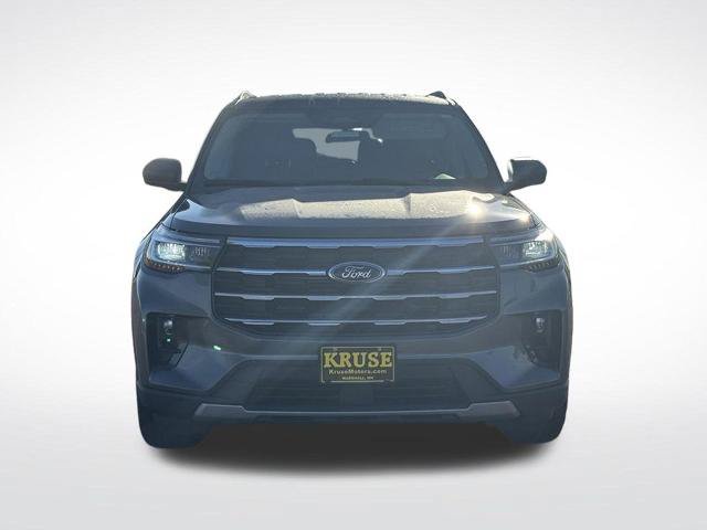 Certified 2025 Ford Explorer Active w/ Active Comfort Package AWD/4WD image 40